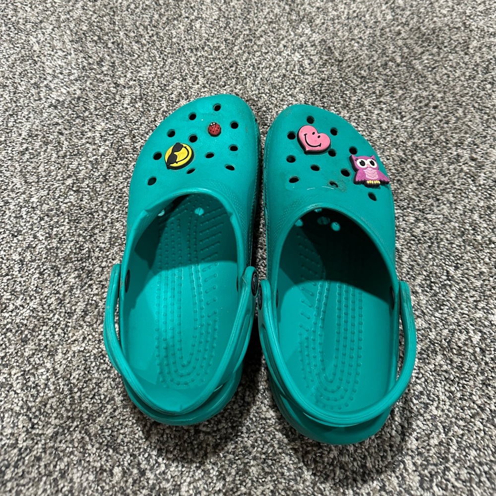 Crocs